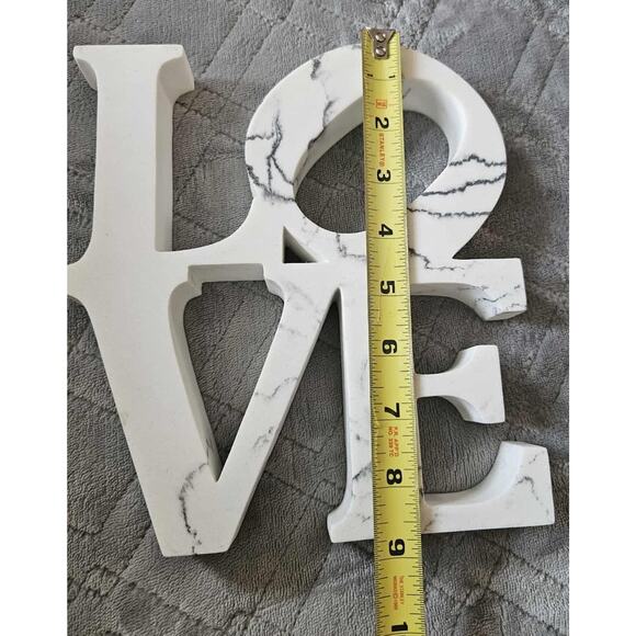 Beautiful White Marble LOVE Home Decor Piece ❤️ 9” X 8” - Picture 4 of 6